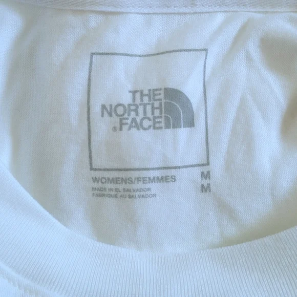 The North⬆️ Face👦 Logo Tee👕 - NWT - Picture 5 of 16
